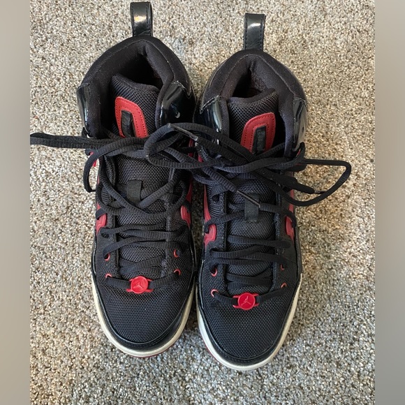 Nike Air Jordan Flight TR 97 youth Size 6Y. - Picture 2 of 9